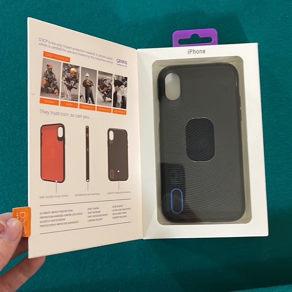 iPhone X case - Picture 3 of 3